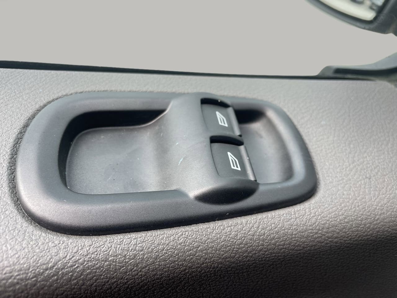 2025 Ford Transit Van Base - Photo 18