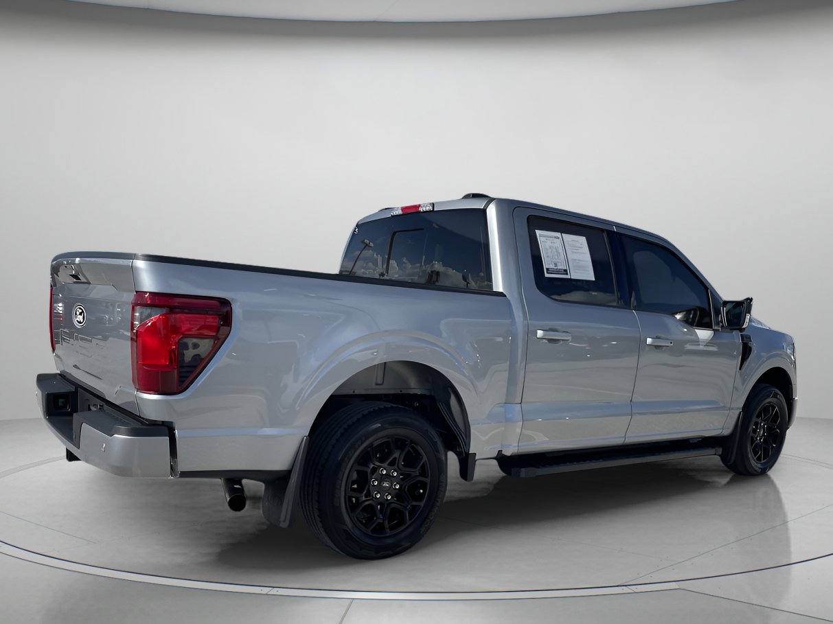 2024 Ford F-150 XLT photo 2