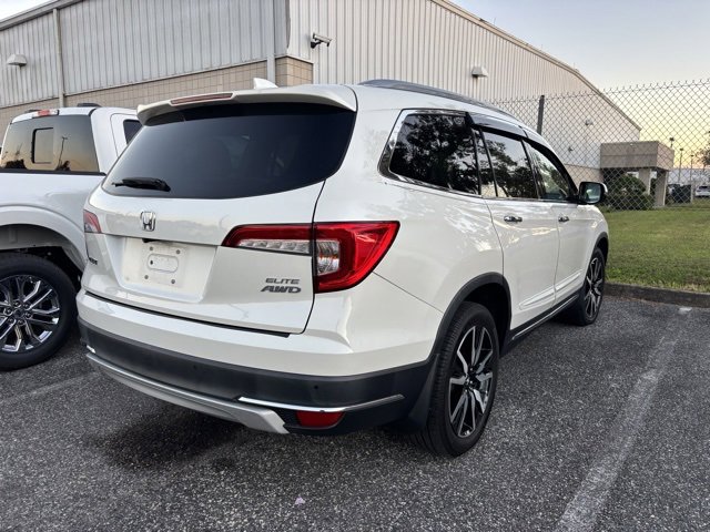 2019 Honda Pilot Elite photo 3