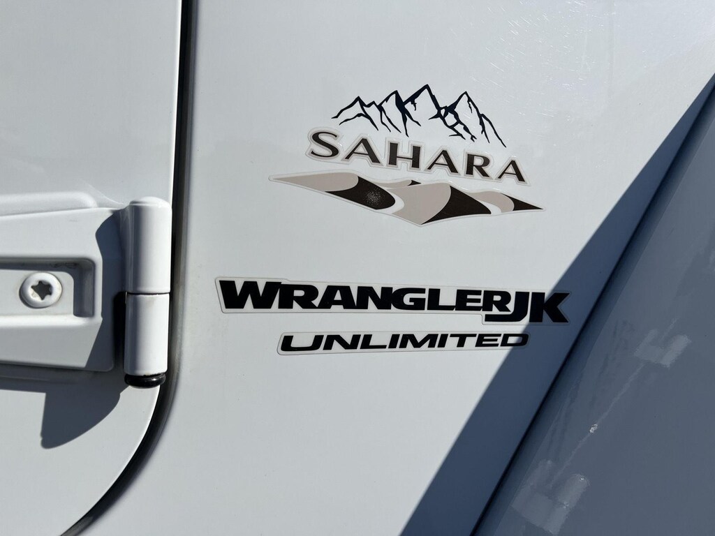 Used 2018 Jeep Wrangler JK Unlimited Sahara SUV