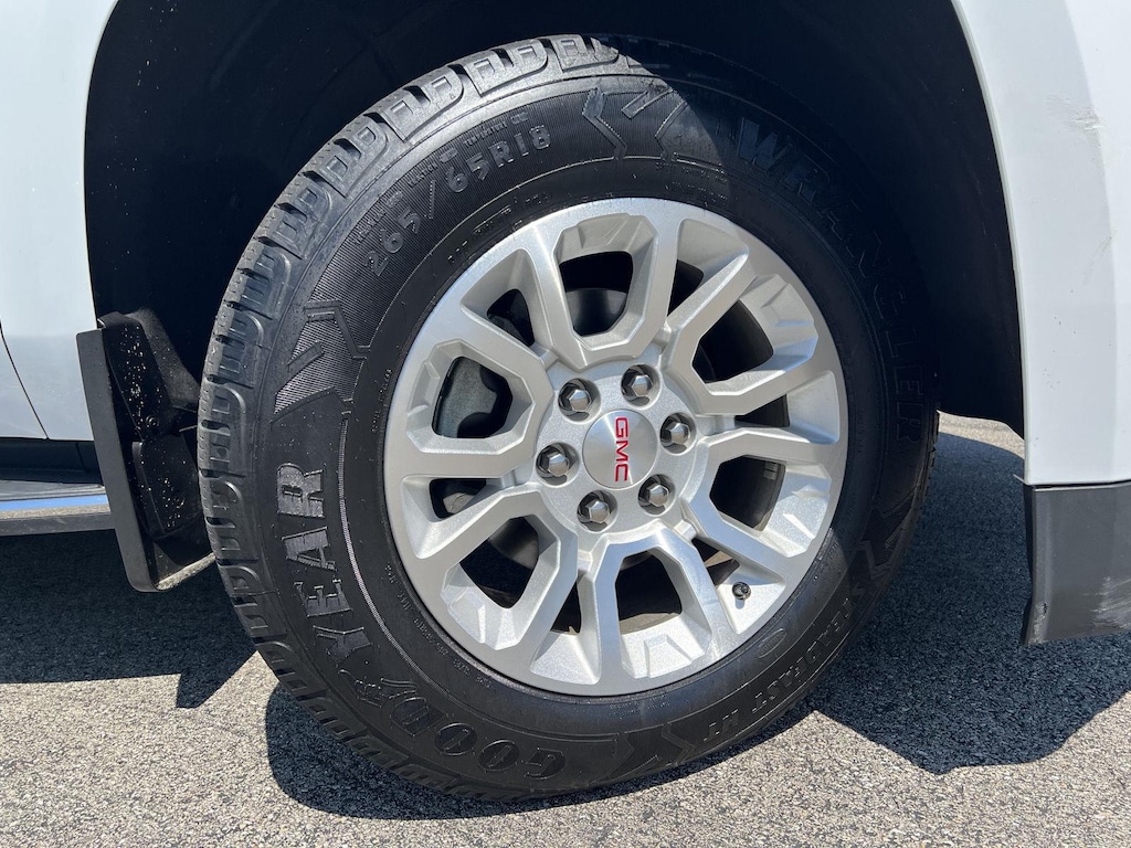 Used 2018 GMC Yukon SLT SUV