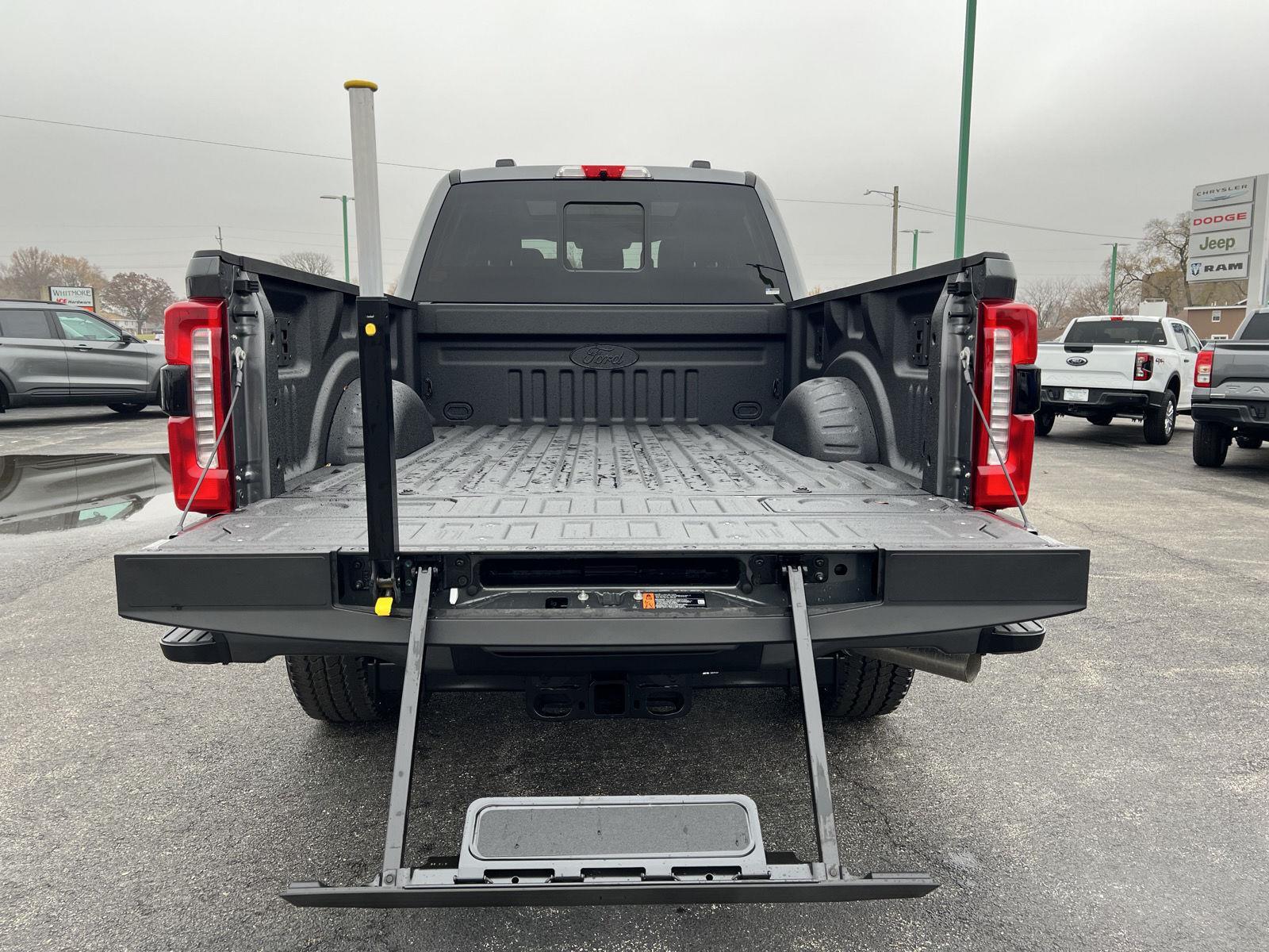 2026 Ford F-350 Super Duty Lariat - Photo 55