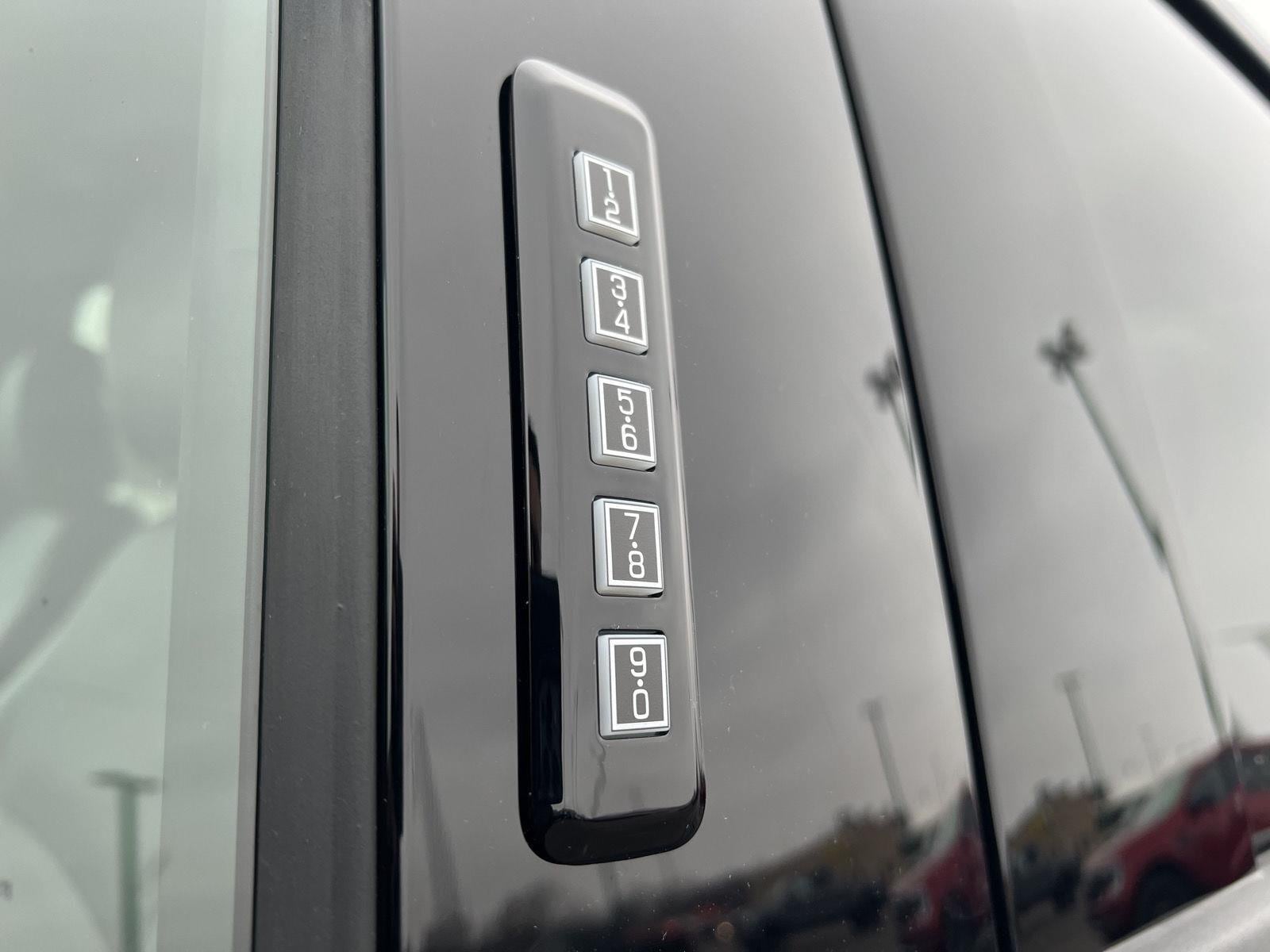 2026 Ford F-150 Lariat - Photo 12