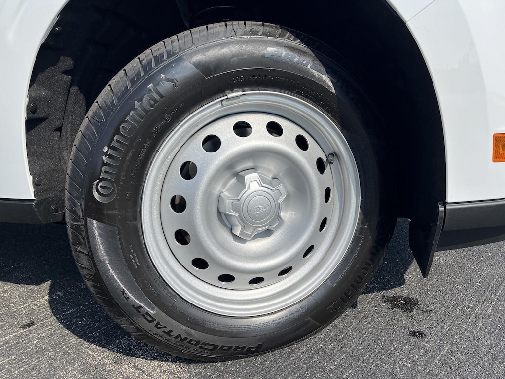 New 2025 Ford Maverick XL SuperCrew