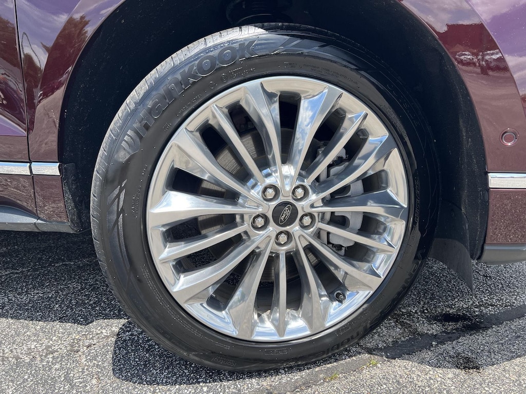 Used 2024 Ford Edge Titanium SUV