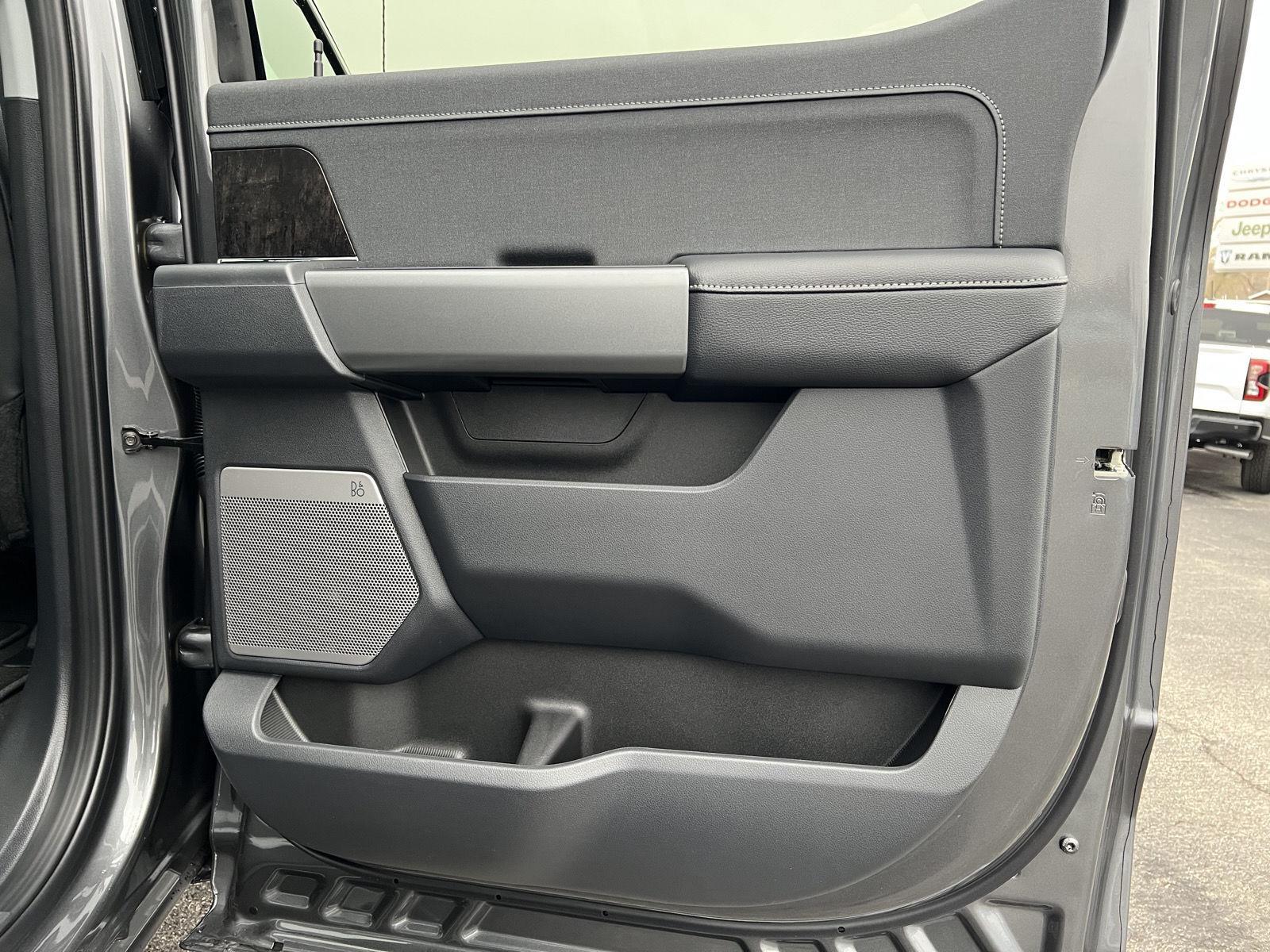 2026 Ford F-350 Super Duty Lariat - Photo 21