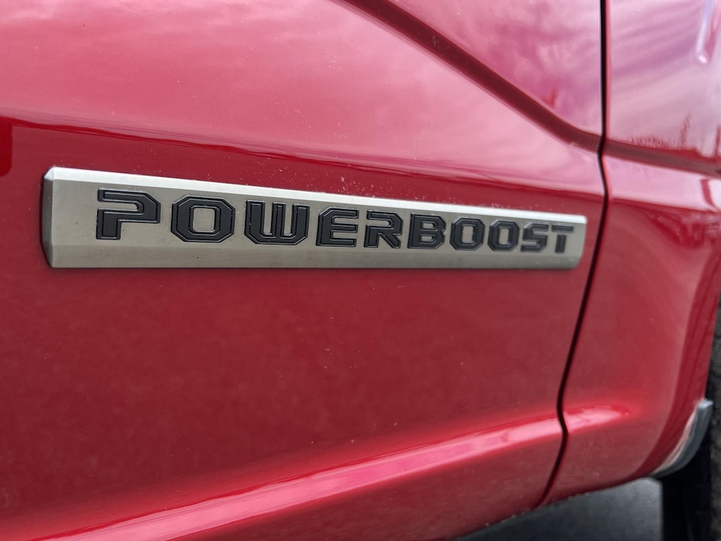 Used 2025 Ford F-150 Lariat Truck