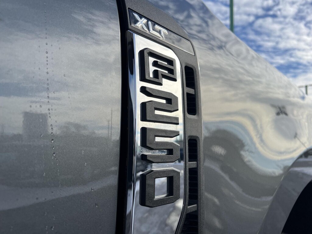 New 2026 Ford Super Duty F-250 SRW XLT Truck