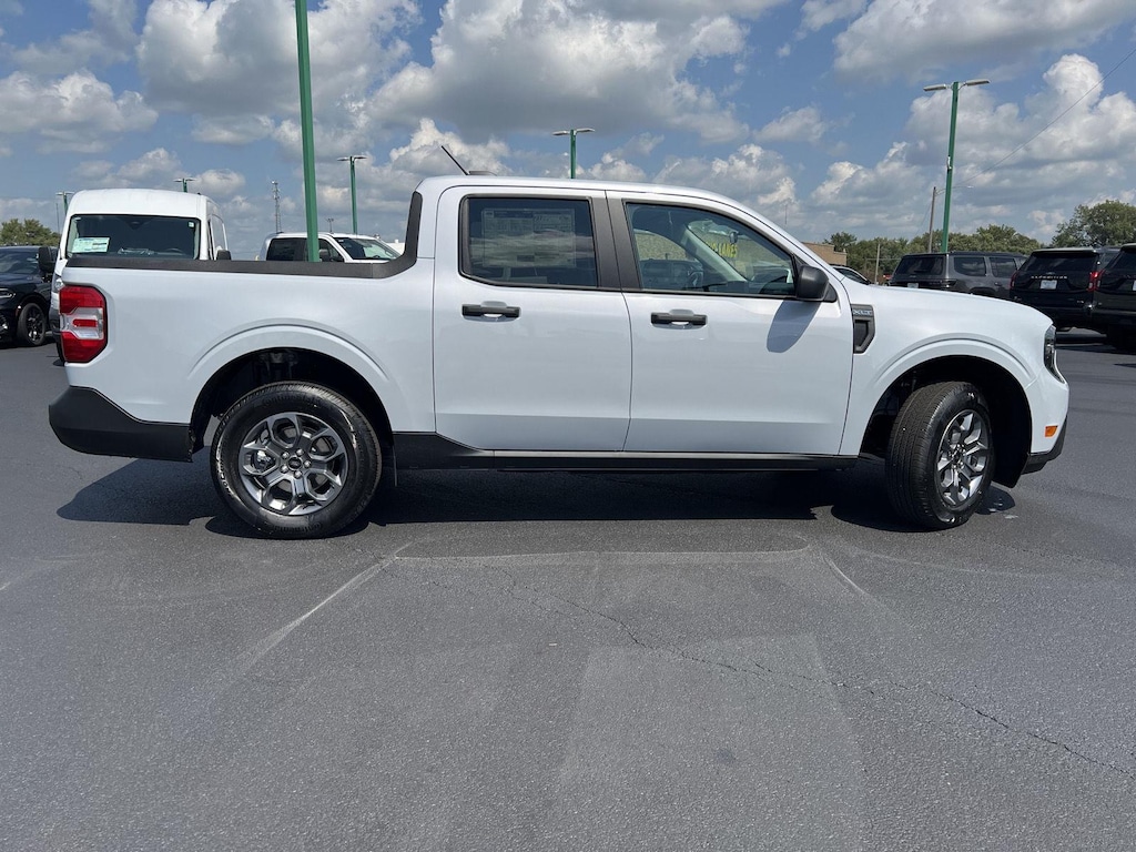 New 2026 Ford Maverick XLT SuperCrew