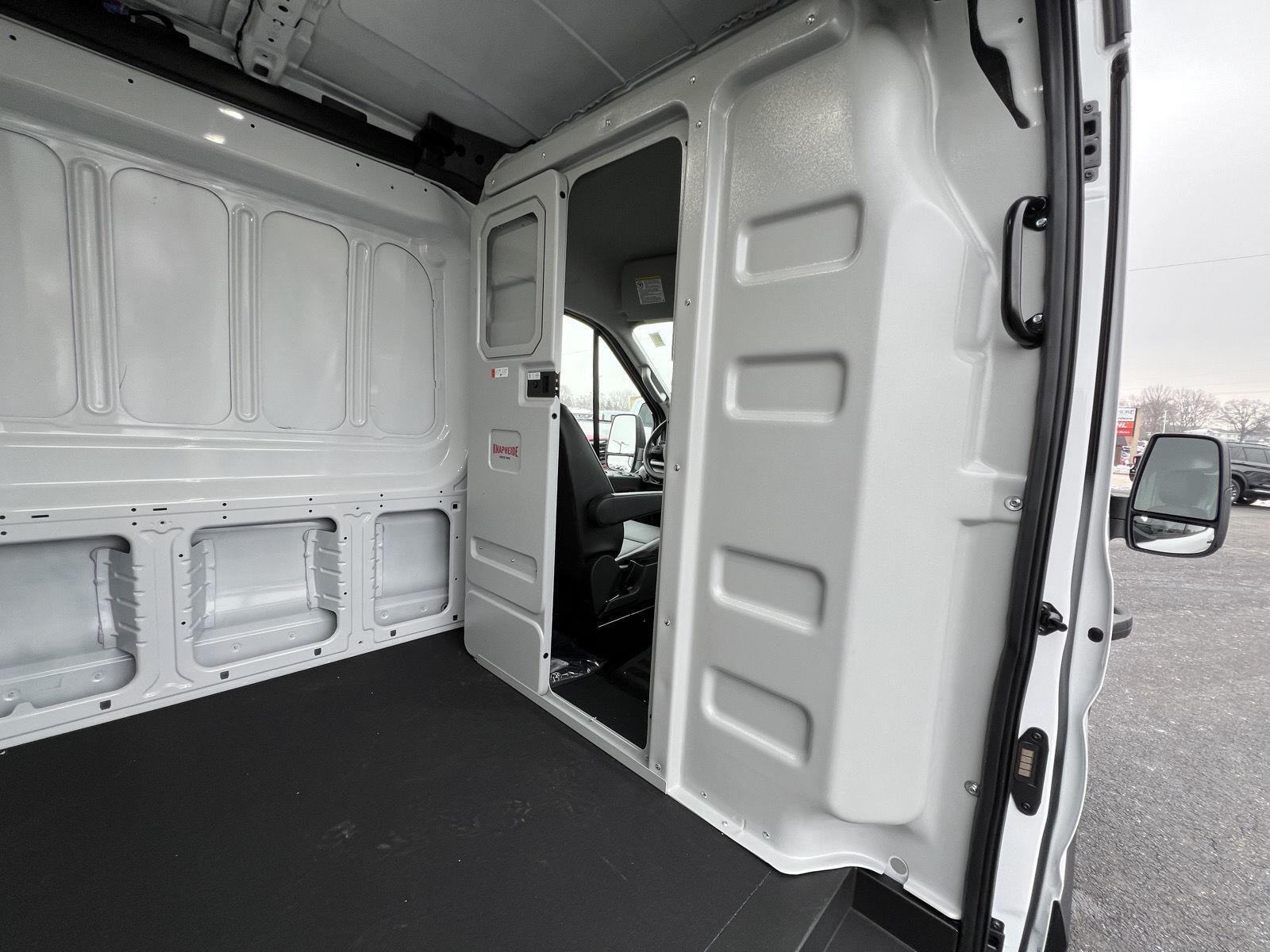 2026 Ford Transit Van Base - Photo 35
