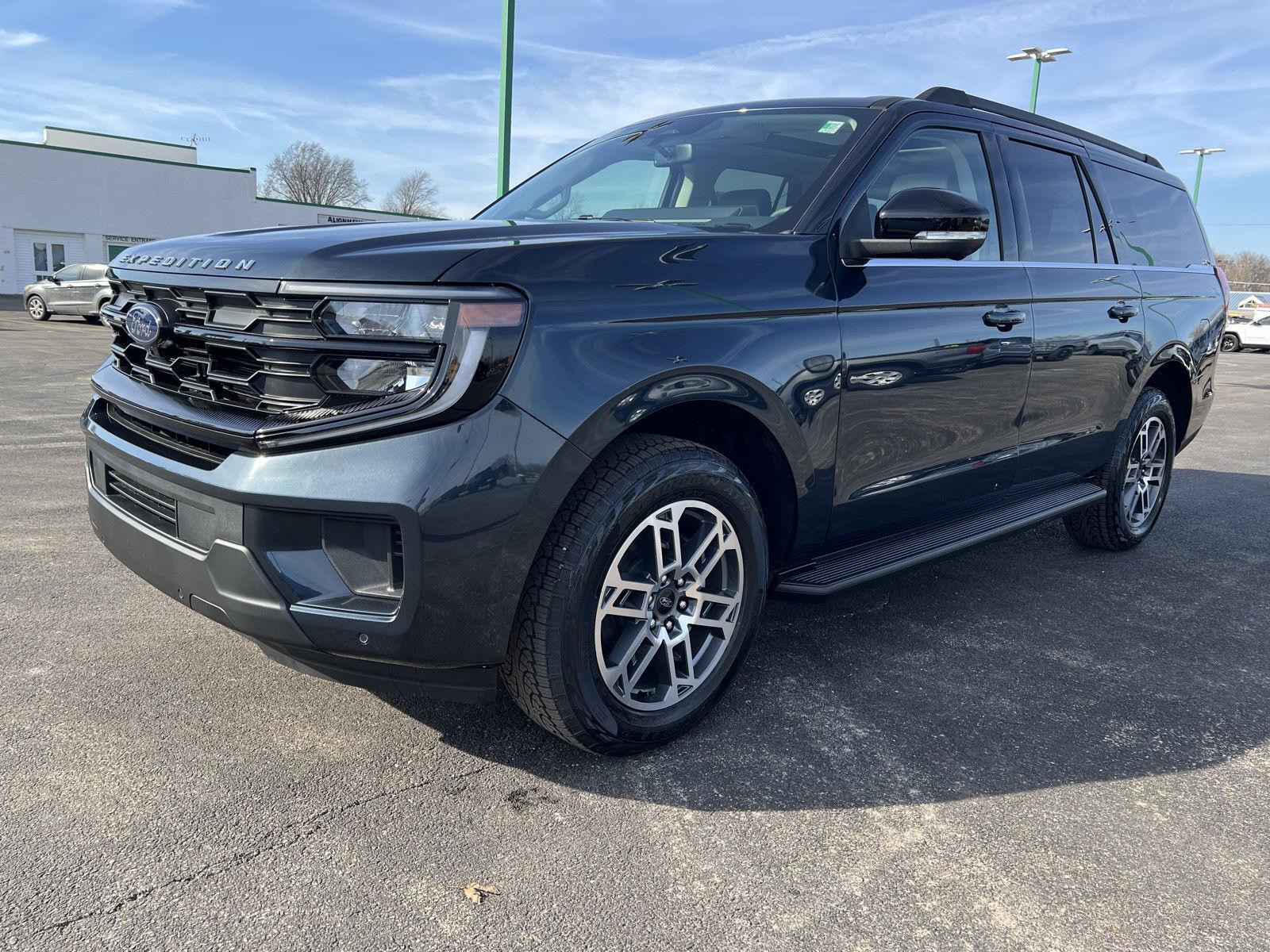 2026 Ford Expedition MAX Active - Photo 11