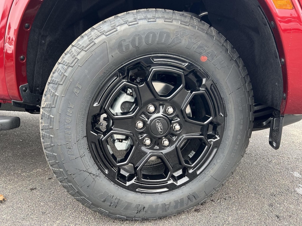 New 2025 Ford Ranger XLT SuperCrew