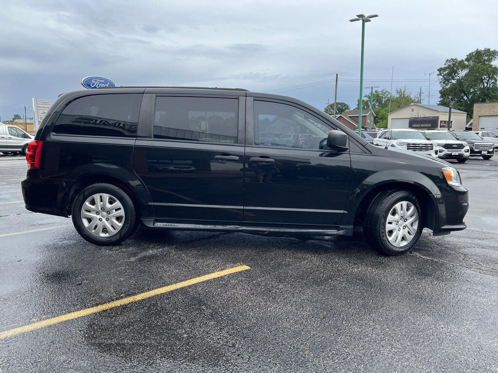 Used 2019 Dodge Grand Caravan SE Van