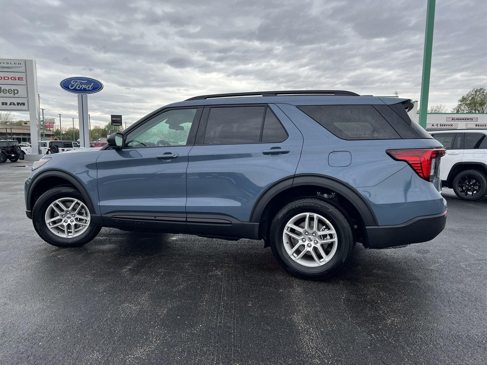 2026 Ford Explorer Active - Photo 10