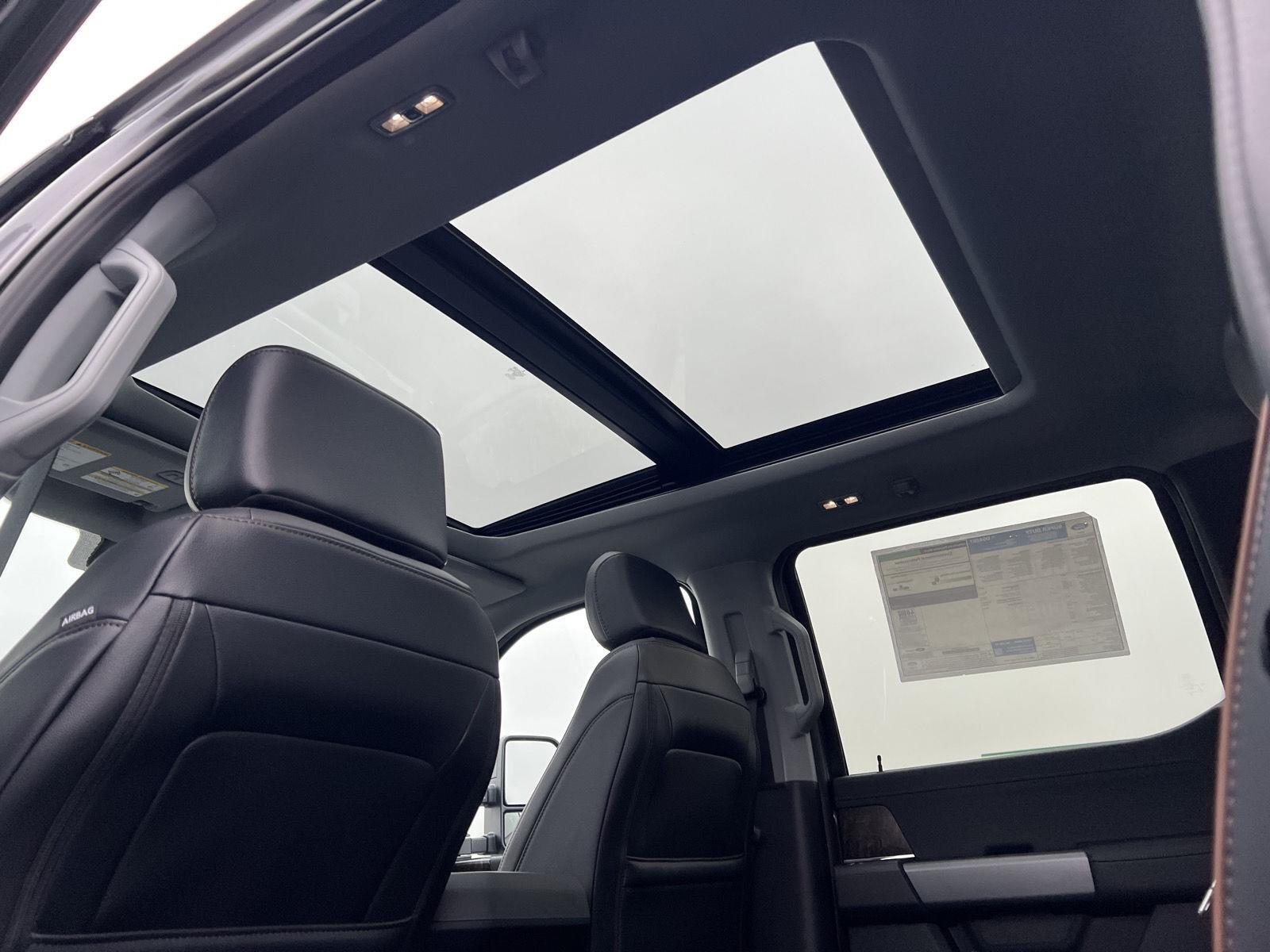 2026 Ford F-350 Super Duty Lariat - Photo 48