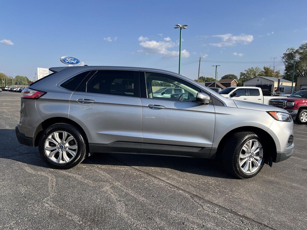 Used 2022 Ford Edge Titanium SUV