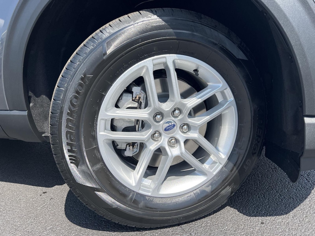 New 2026 Ford Explorer Active w/200A Pkg SUV