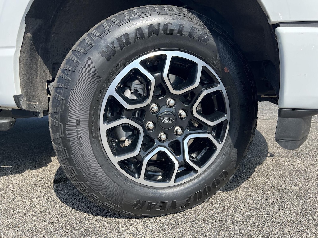 Used 2023 Ford F-150 XLT Truck