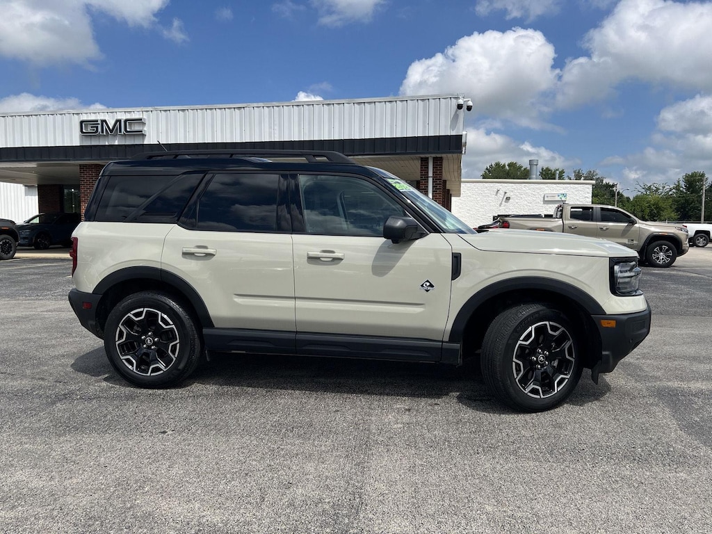 Used 2025 Ford Bronco Sport Outer Banks SUV