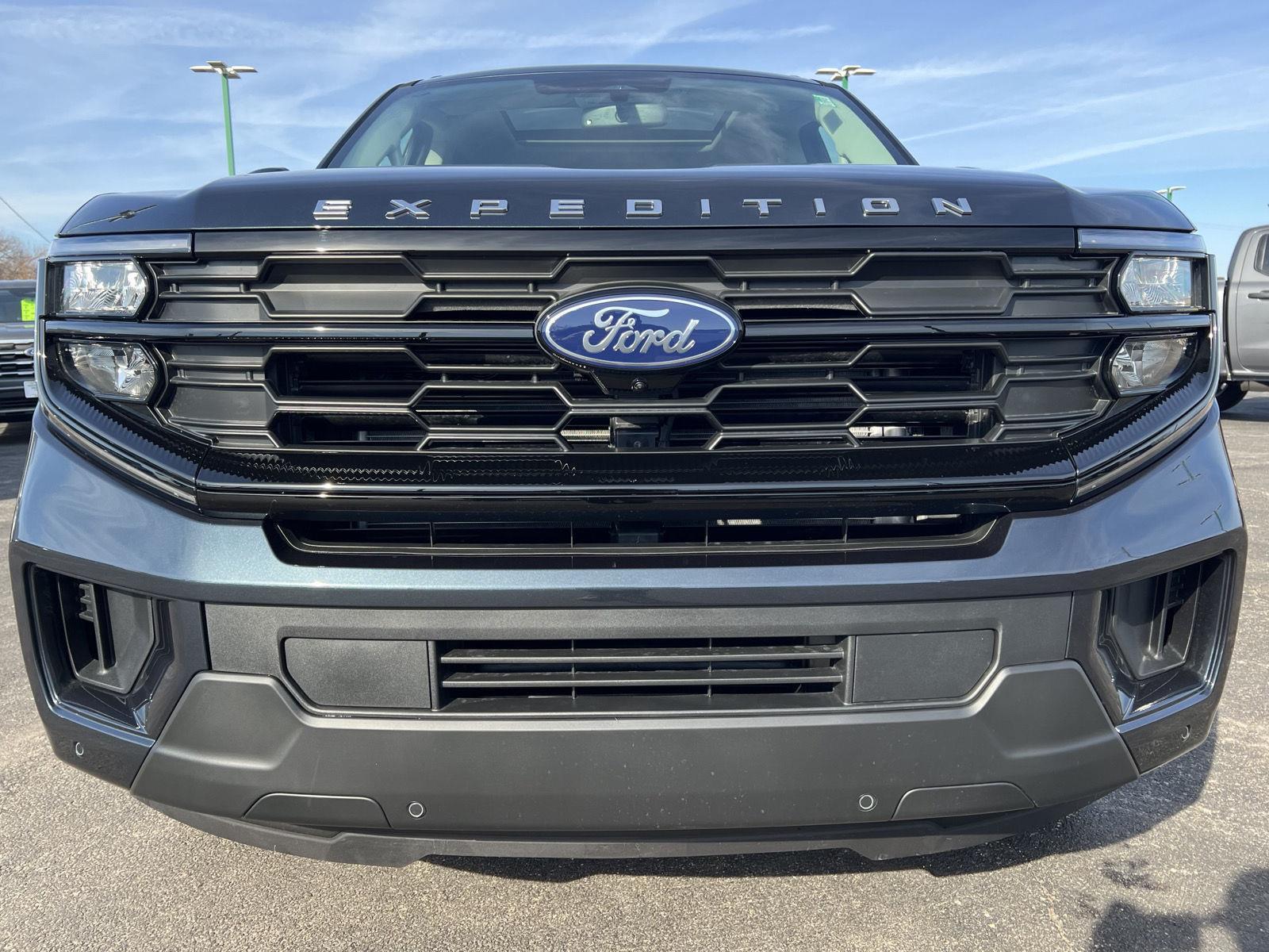 2026 Ford Expedition MAX Active - Photo 13