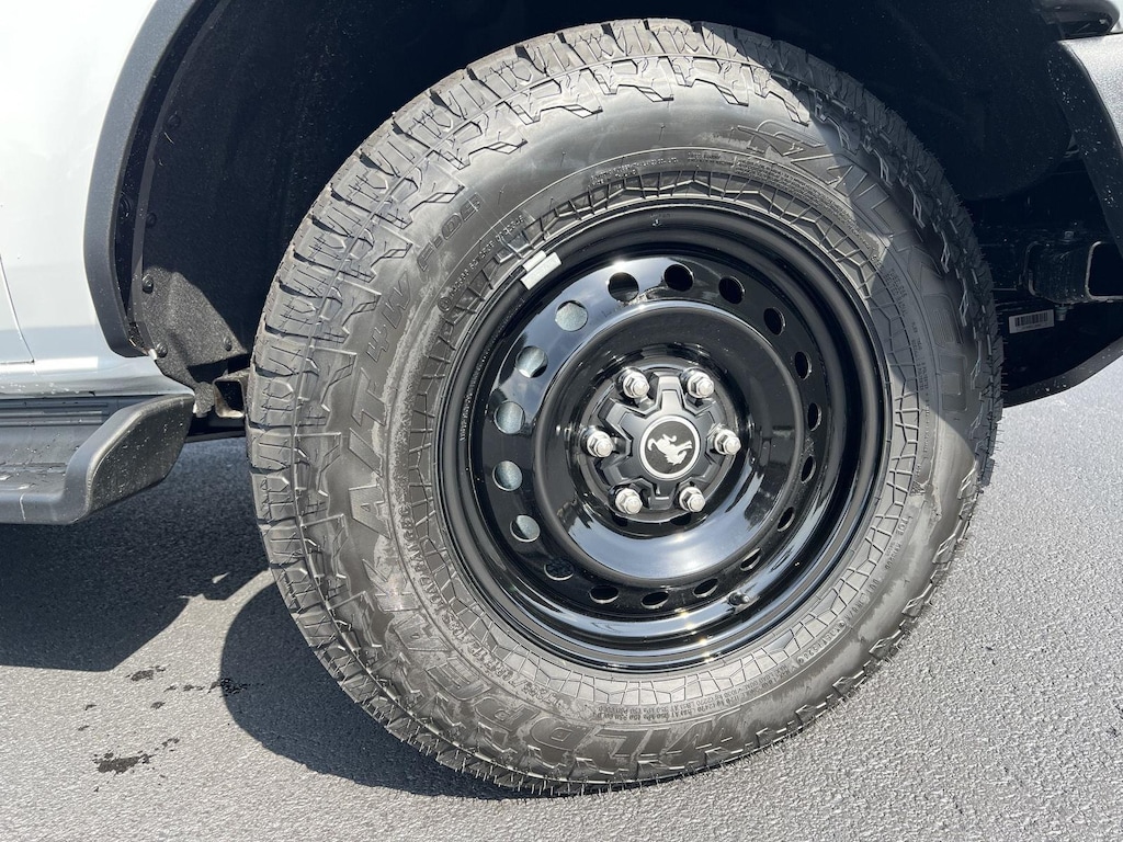 New 2026 Ford Bronco Outer Banks SUV