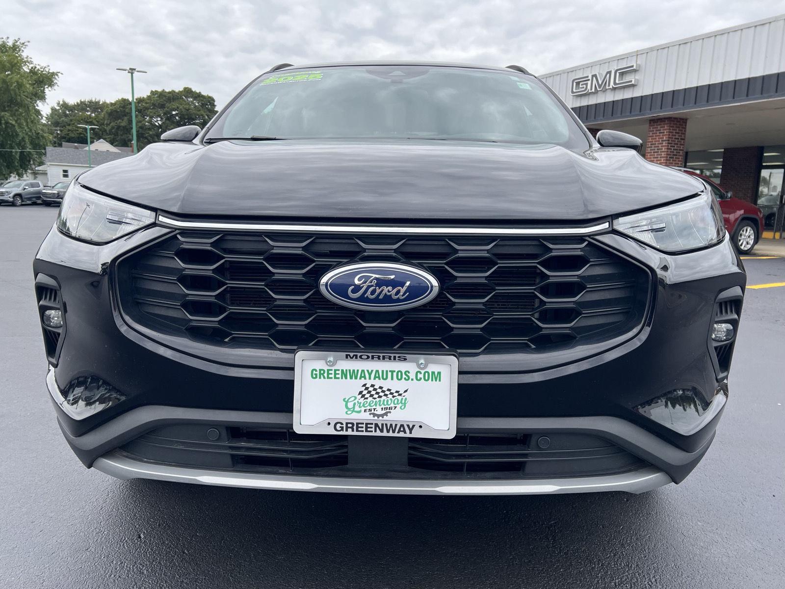 2025 Ford Escape ST-Line Select - Photo 12