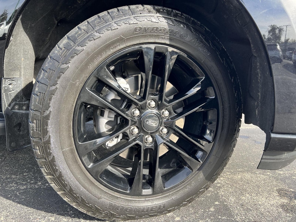 Used 2024 Ford Expedition XLT SUV