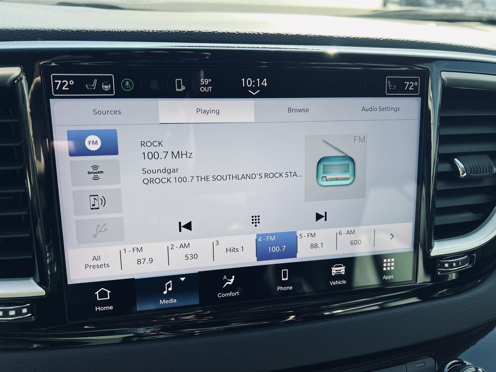 2024 Chrysler Pacifica Touring L - Photo 23