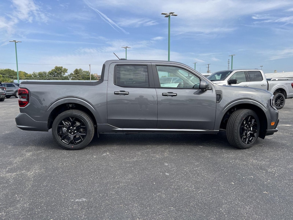 New 2025 Ford Maverick Lobo High SuperCrew