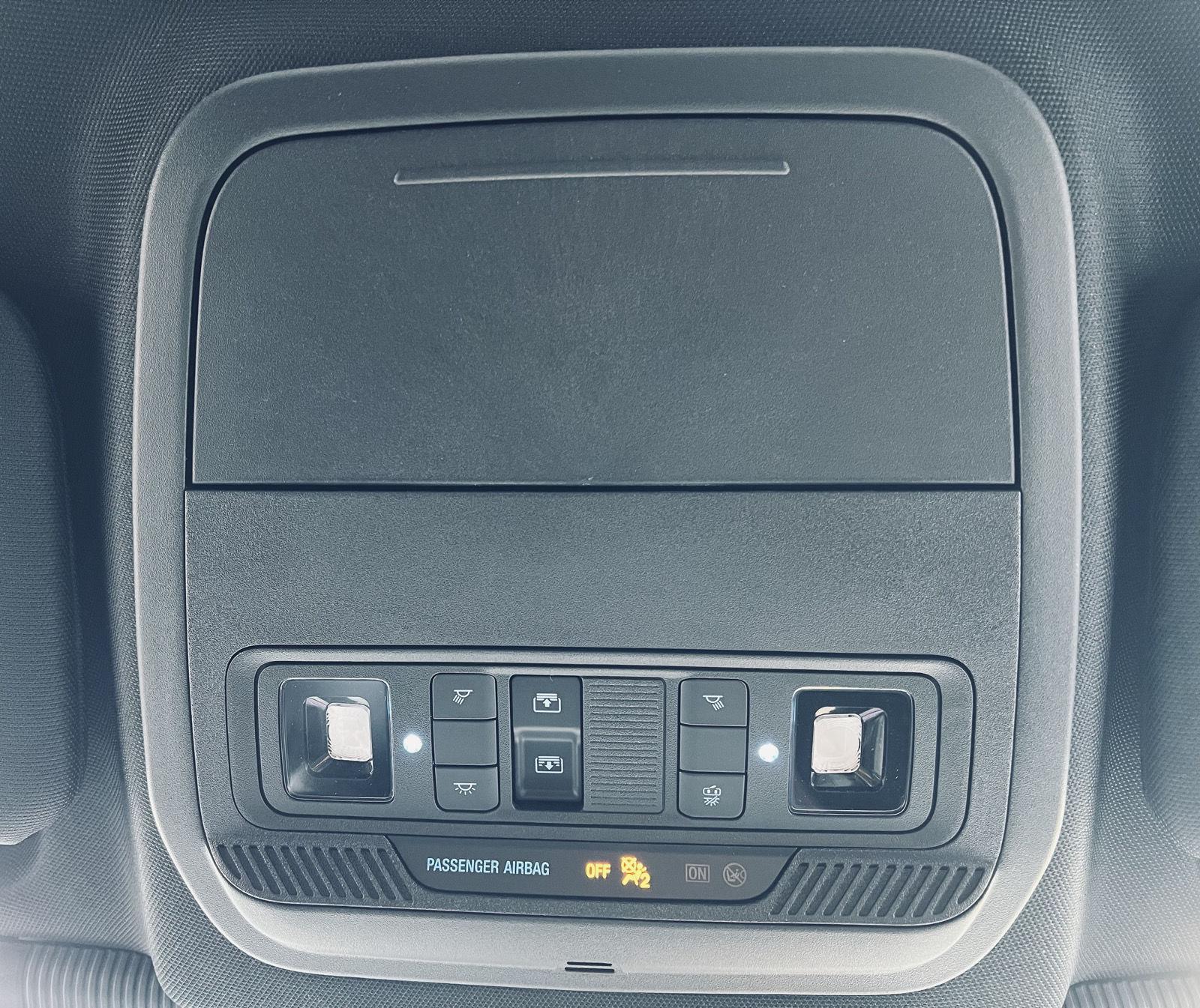 2026 Ford Explorer ST-Line - Photo 39