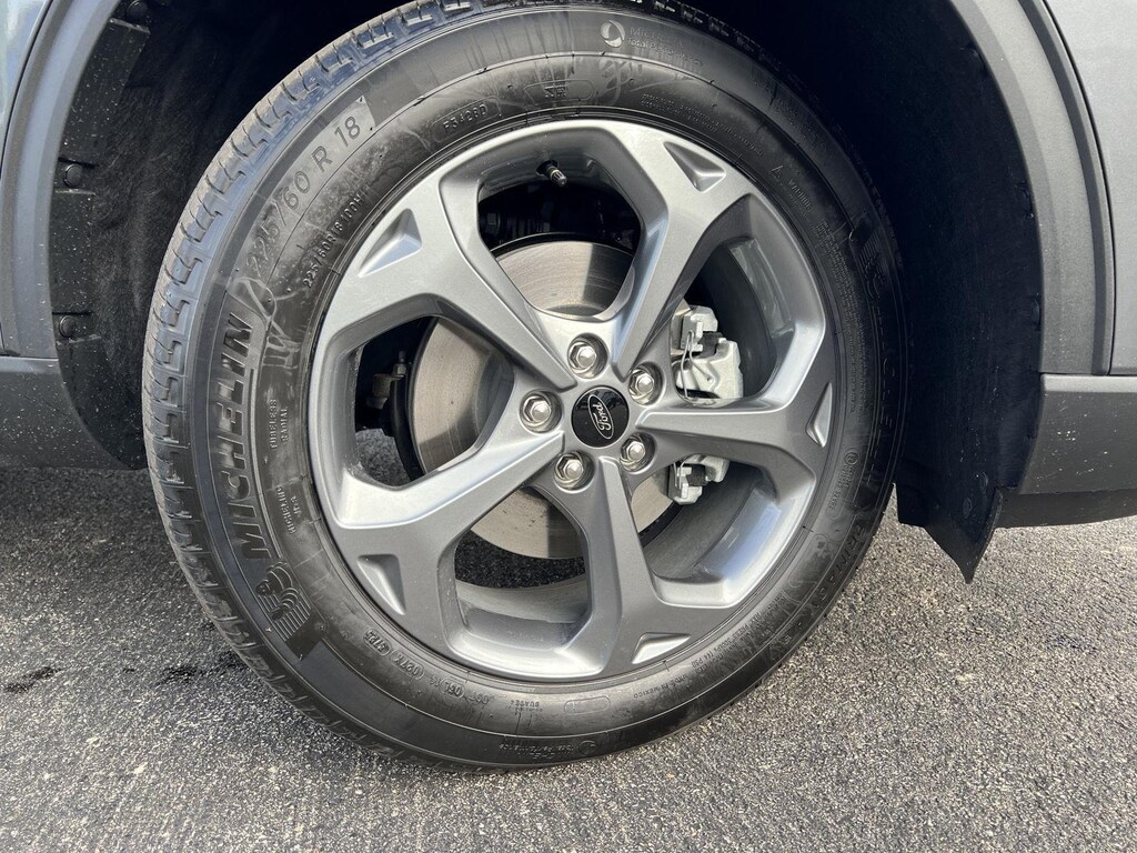 New 2026 Ford Escape ST-Line SUV