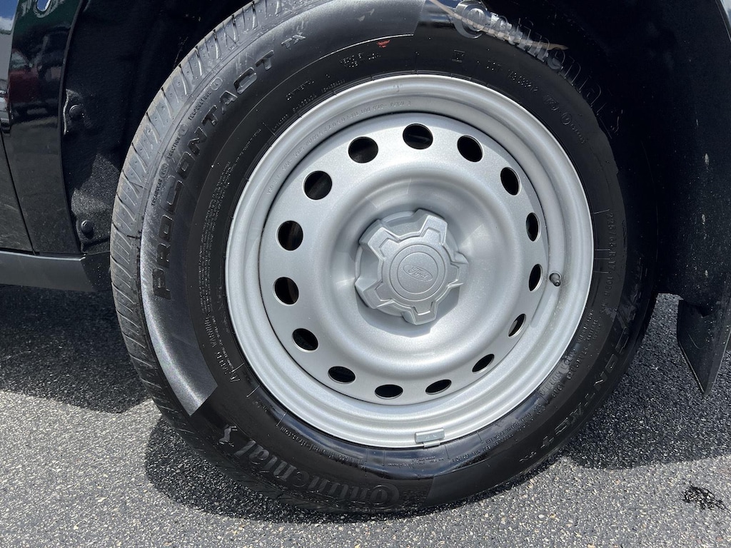 New 2025 Ford Maverick XL SuperCrew