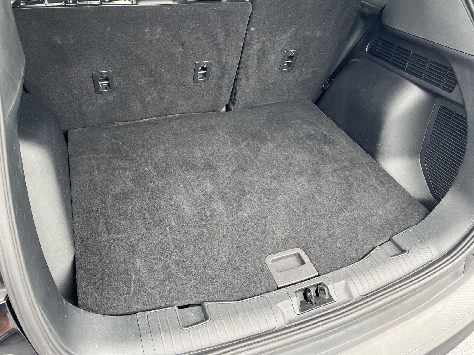 2025 Ford Escape ST-Line Select - Photo 42