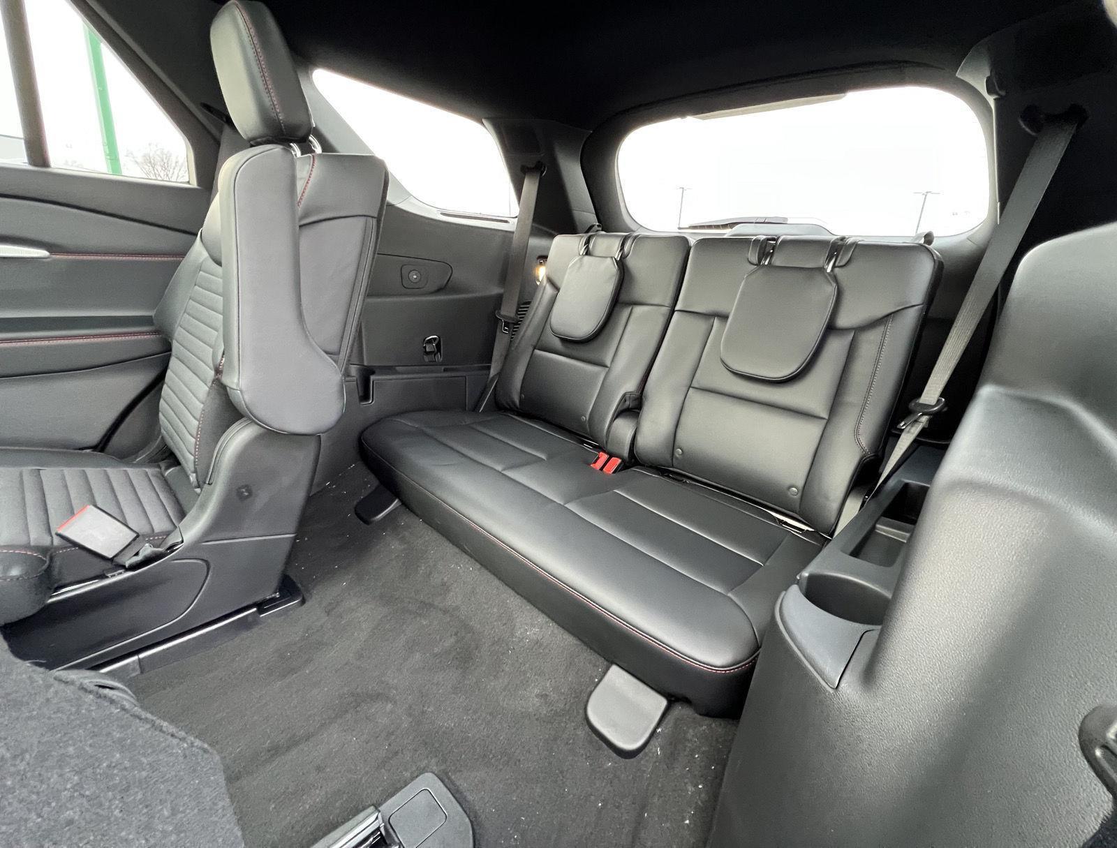 2026 Ford Explorer ST-Line - Photo 47