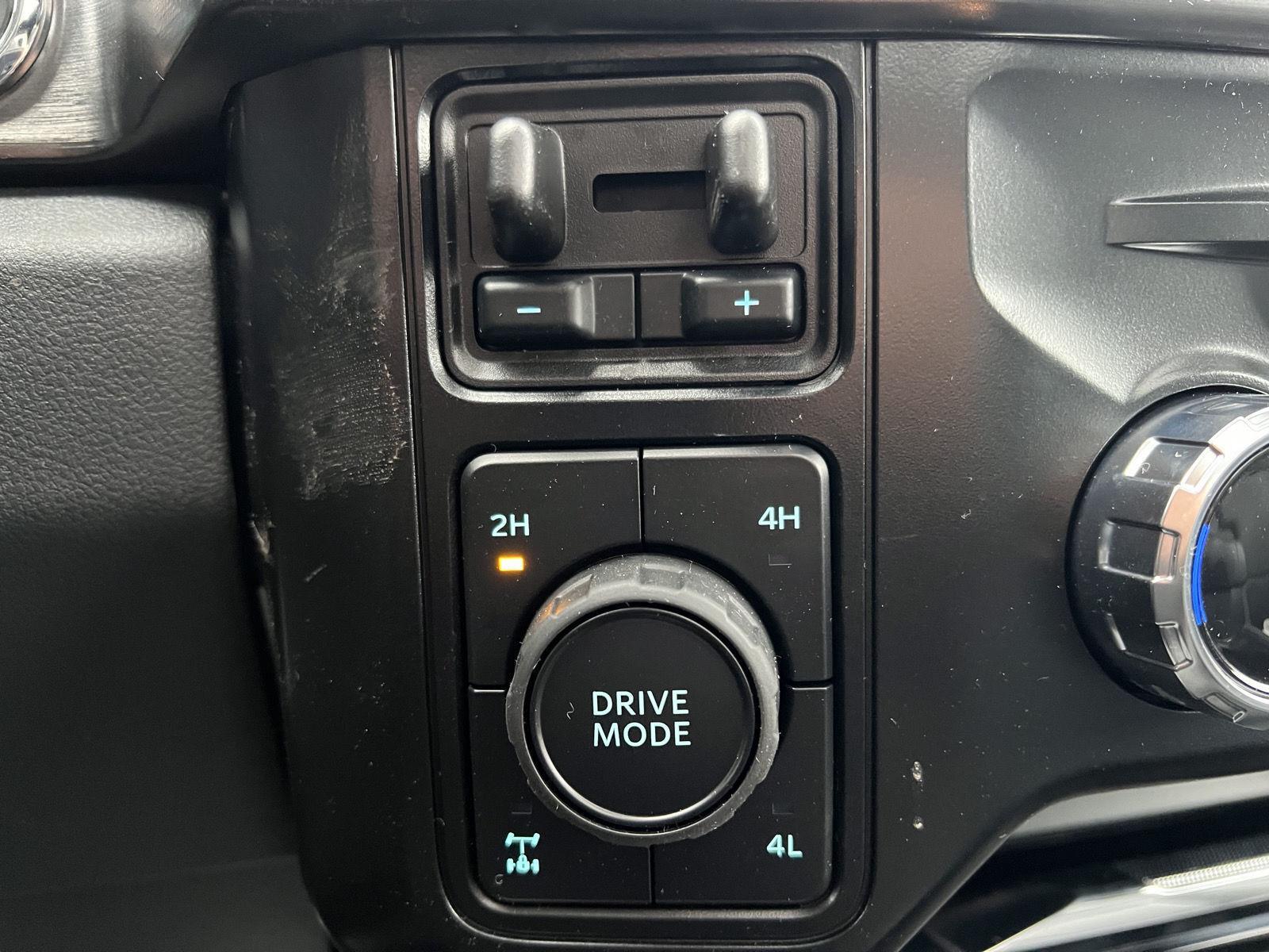 2026 Ford F-350 Super Duty Lariat - Photo 35