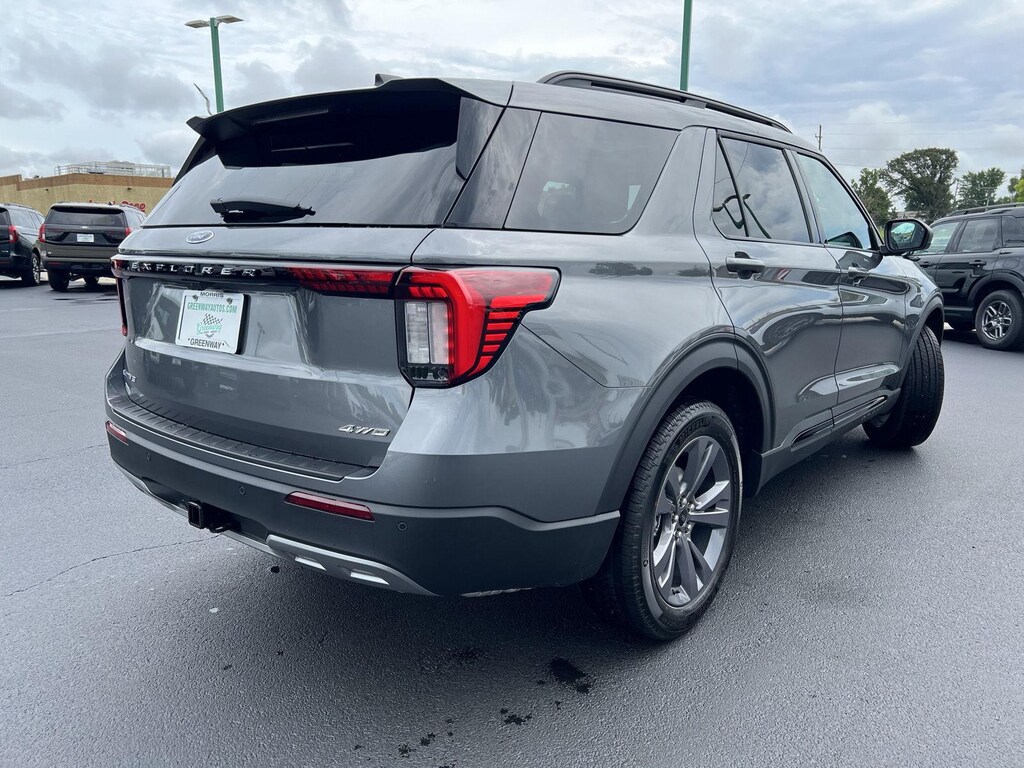 New 2026 Ford Explorer Active w/200A Pkg SUV