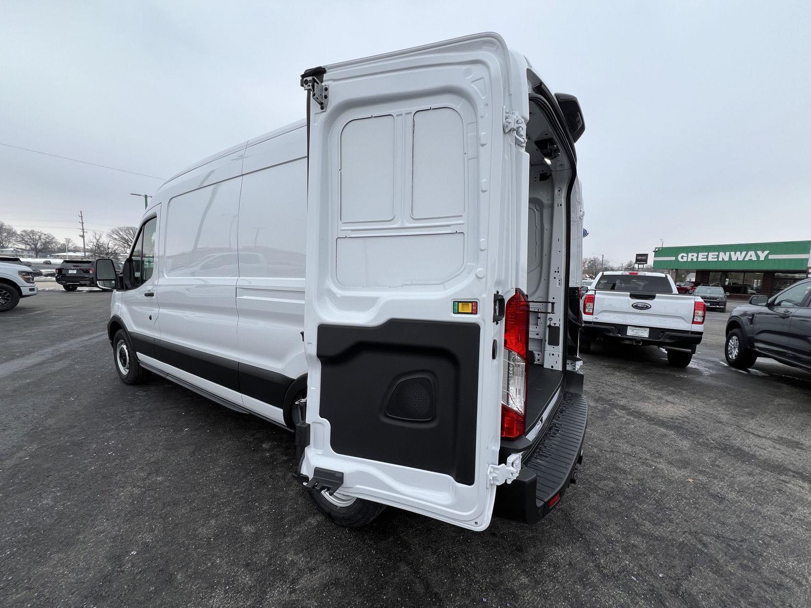 2026 Ford Transit Van Base - Photo 41