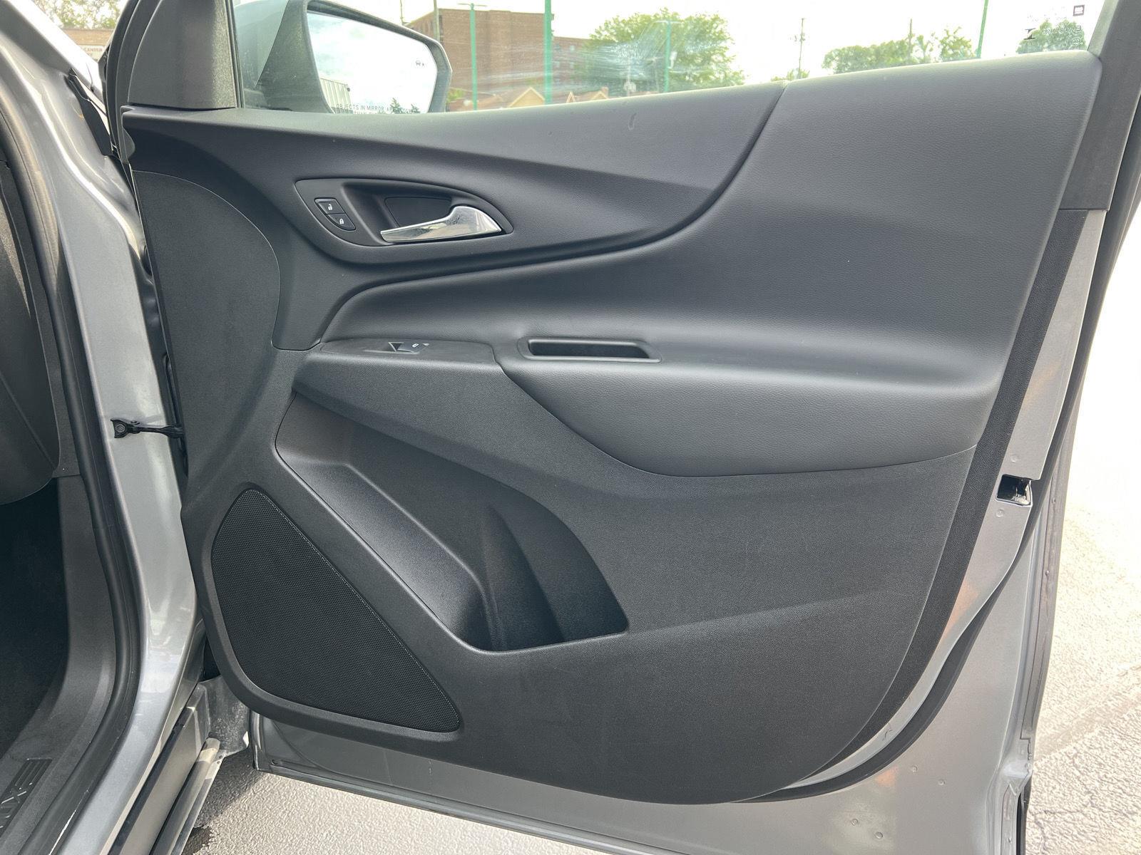 2024 Chevrolet Equinox LT - Photo 16