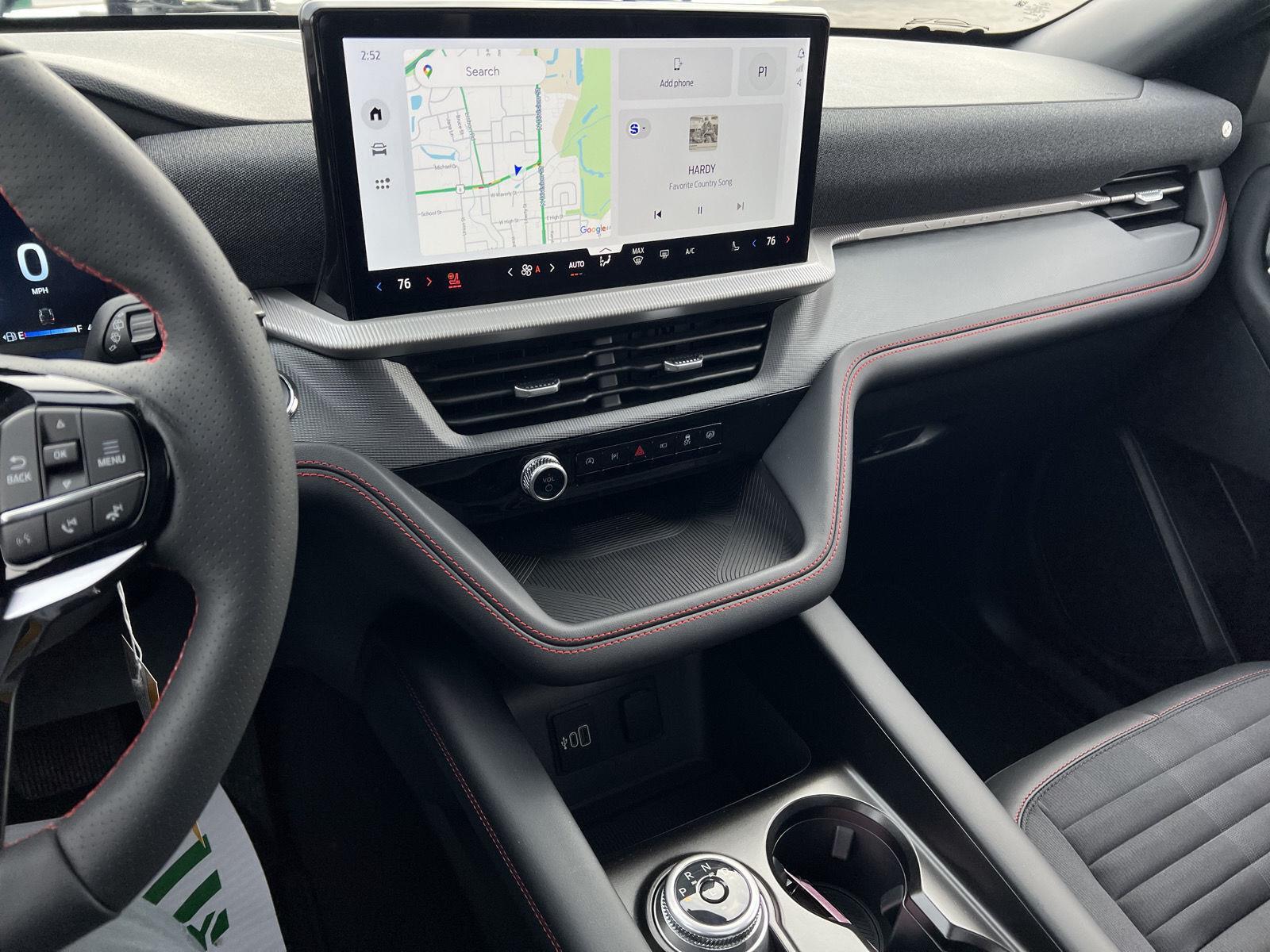 2026 Ford Explorer ST-Line - Photo 27