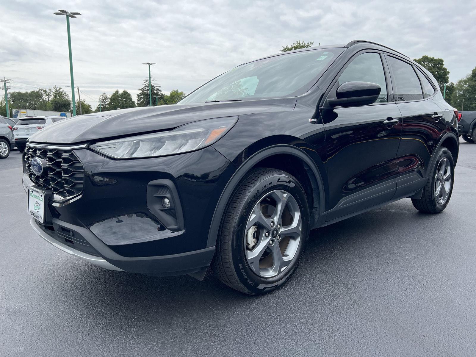 2025 Ford Escape ST-Line Select - Photo 11