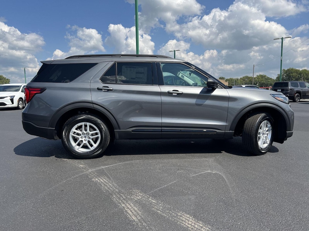 New 2026 Ford Explorer Active w/200A Pkg SUV