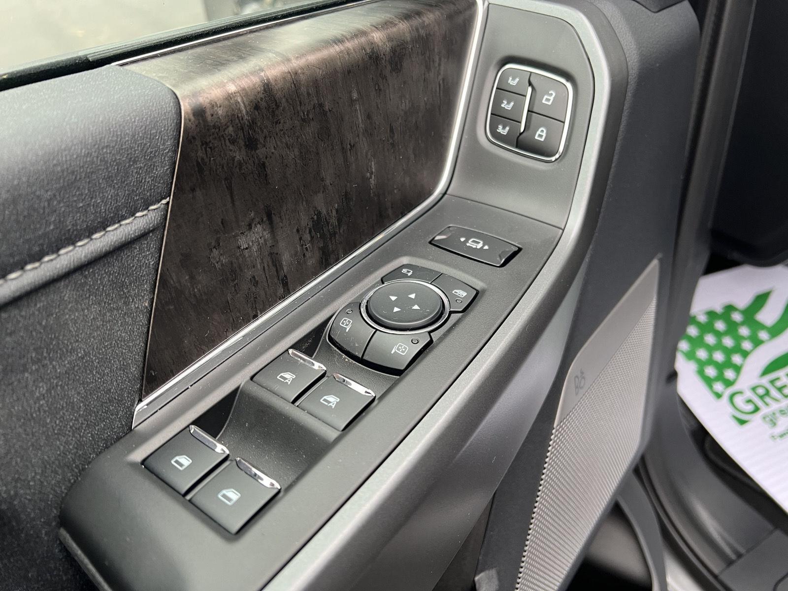 2026 Ford F-350 Super Duty Lariat - Photo 17