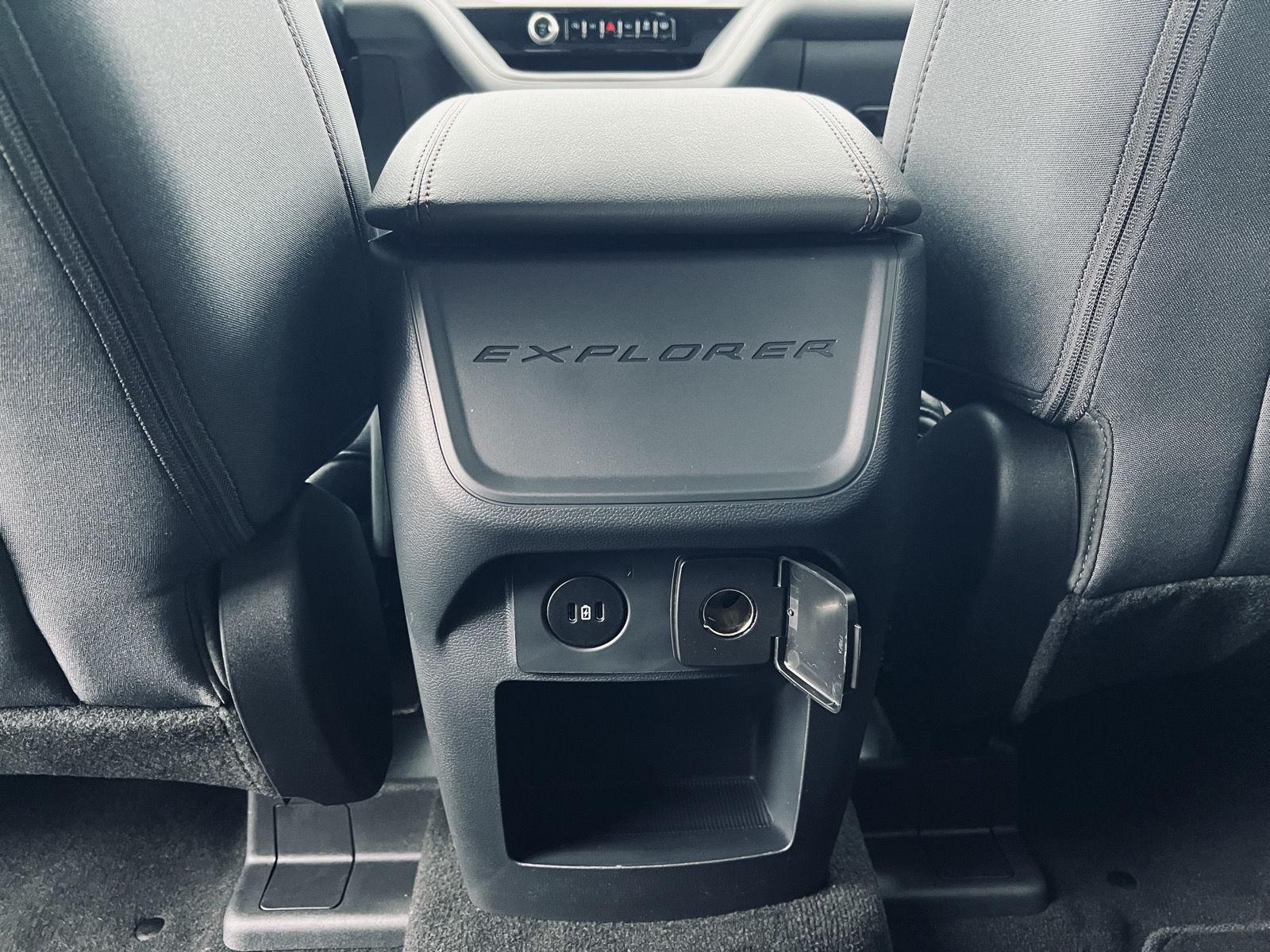 2026 Ford Explorer Active - Photo 39