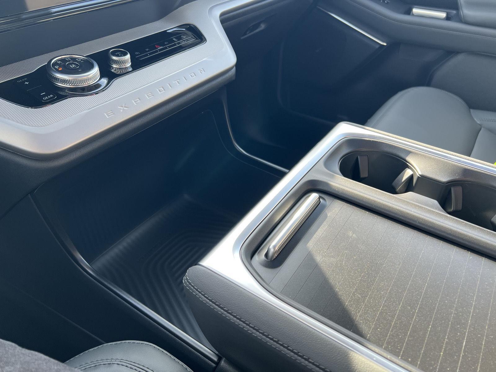 2026 Ford Expedition MAX Active - Photo 34