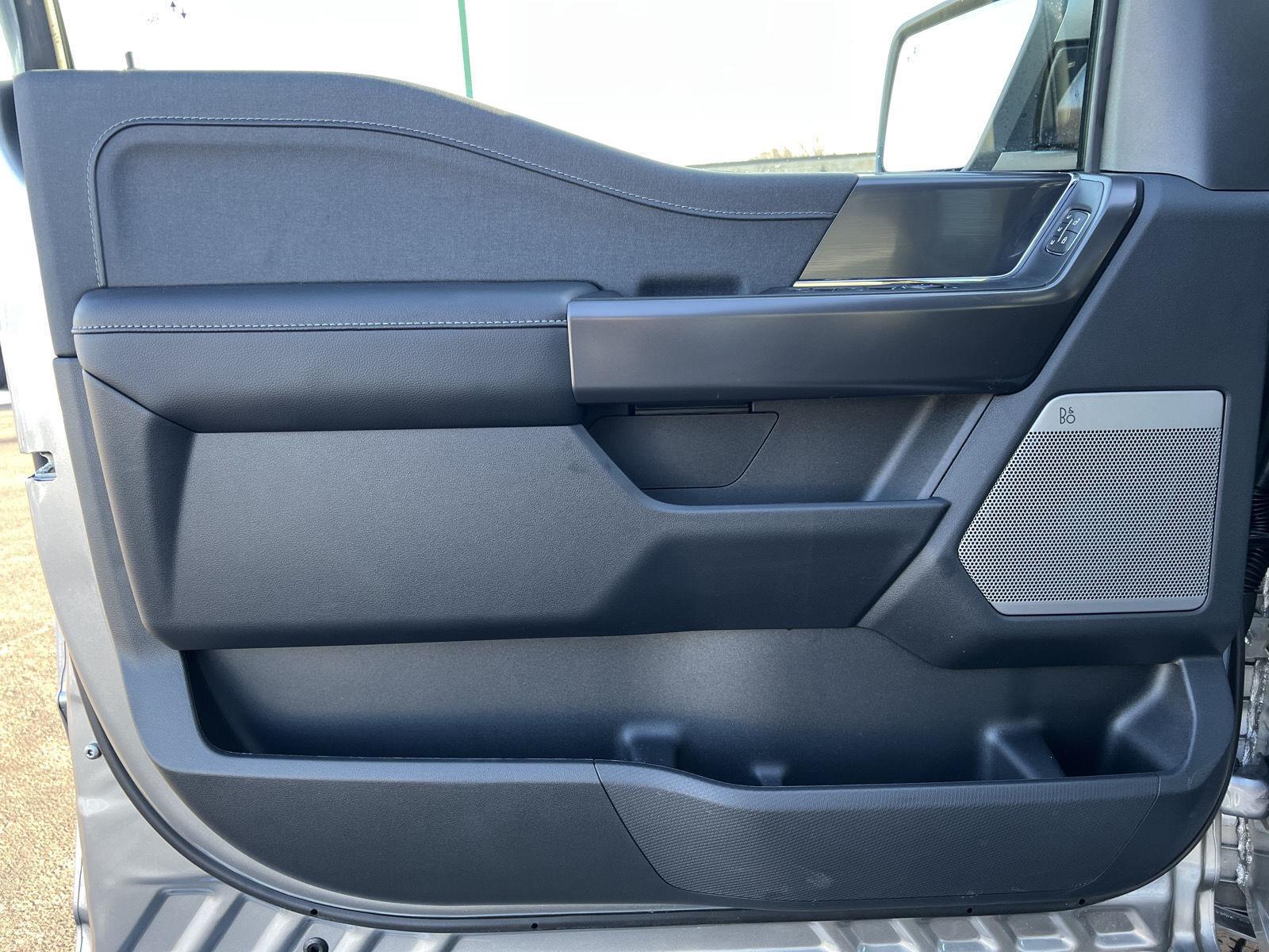 2026 Ford F-150 Lariat - Photo 16