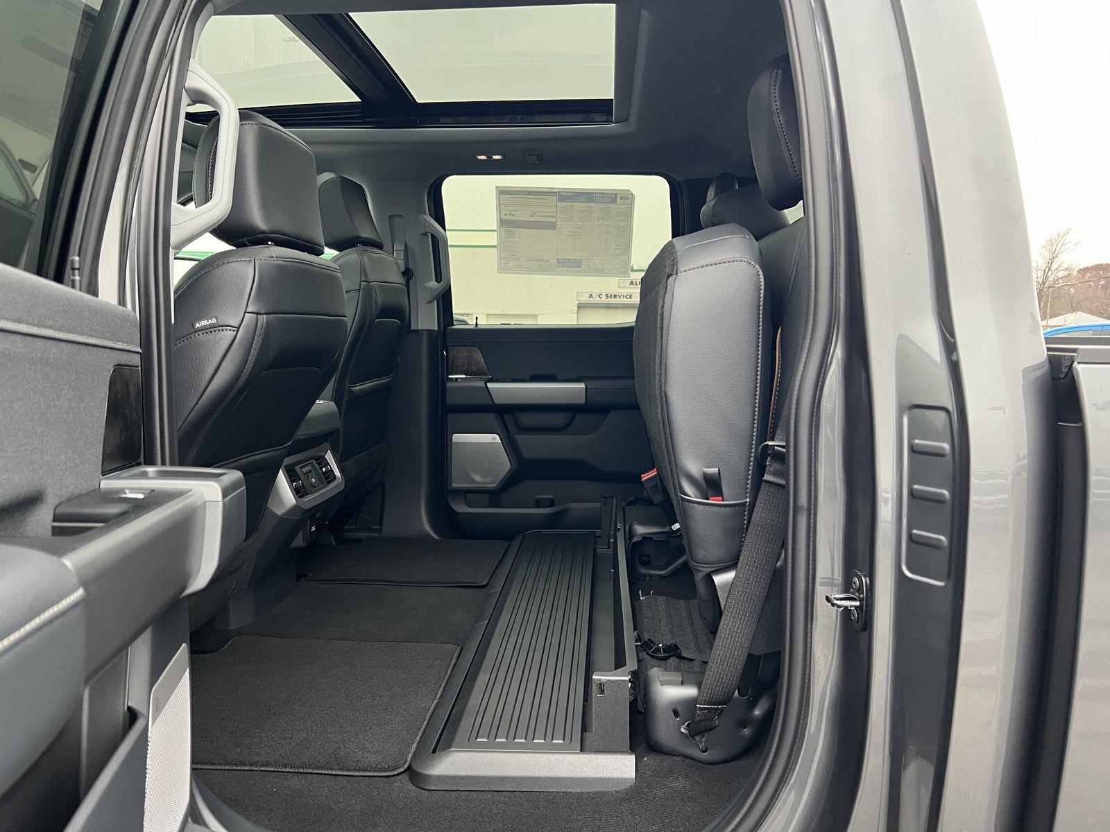 2026 Ford F-350 Super Duty Lariat - Photo 51