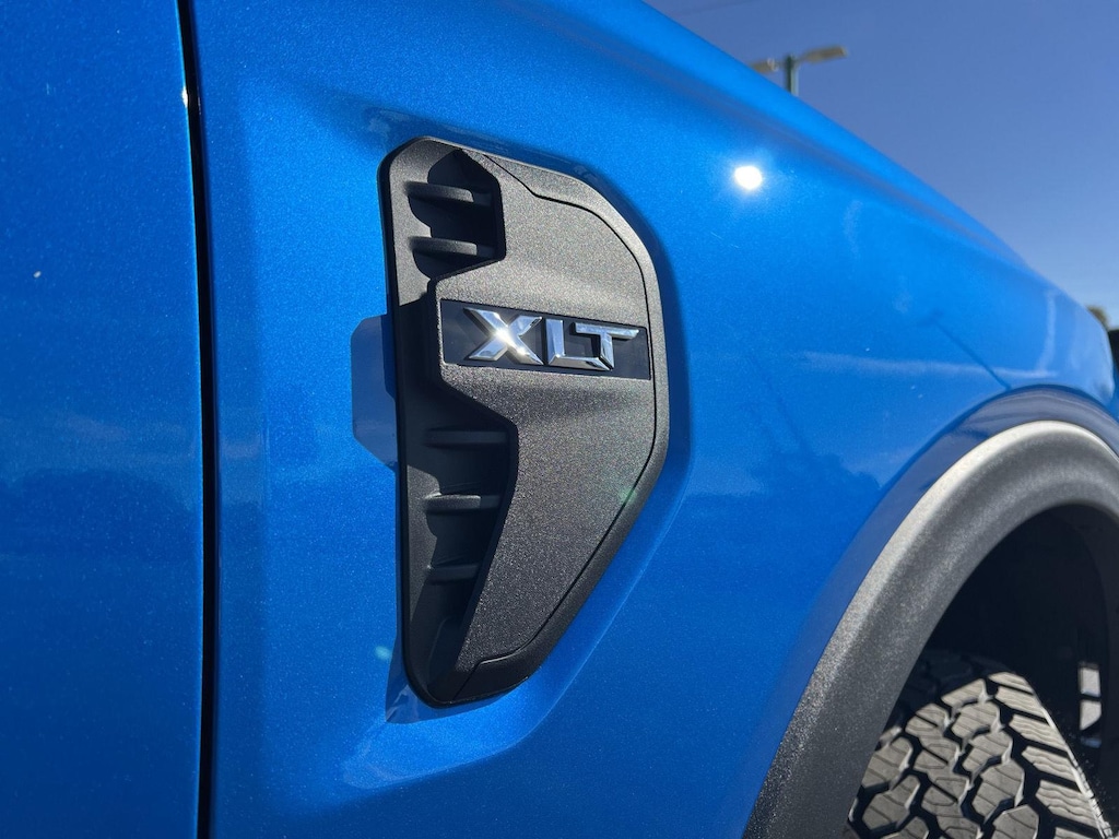 New 2025 Ford Ranger XLT SuperCrew