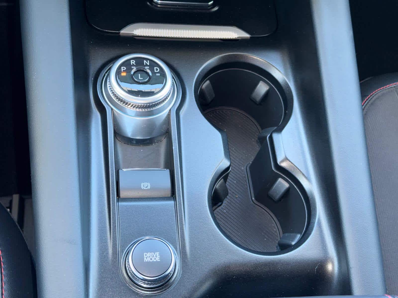2025 Ford Explorer ST-LINE - Photo 15