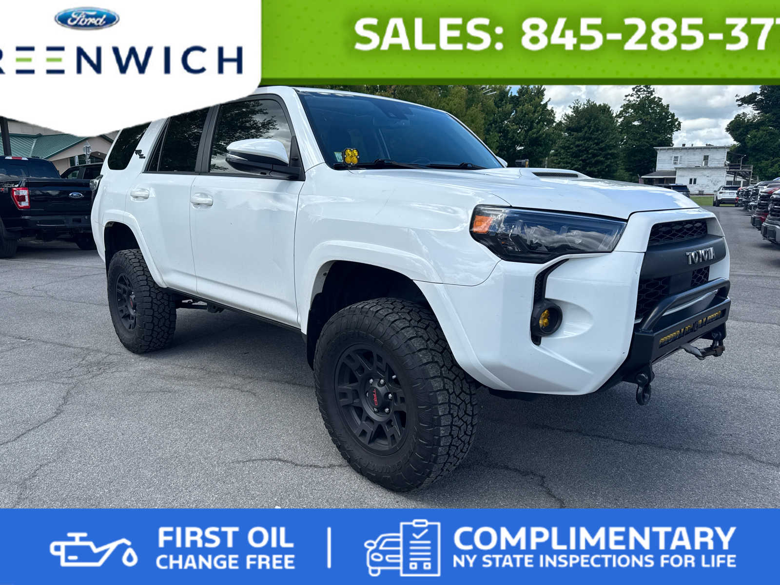 2023 Toyota 4Runner TRD Off-Road Premium 4WD V6's photo