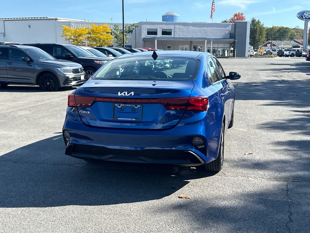 Used 2024 Kia Forte LXS Sedan